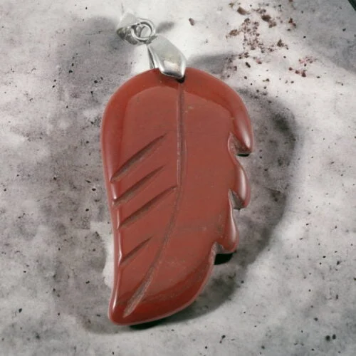 Red Jasper Pendants Leaf Shape Body Restoration